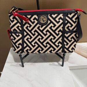 Spartina 449 Callahan , black tan geometric pattern with red trim shoulder